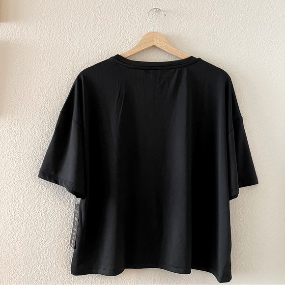 NWT bebe Women's Sport Printed Logo T-shirt - Picture 3 of 8